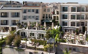 Mula Hotel